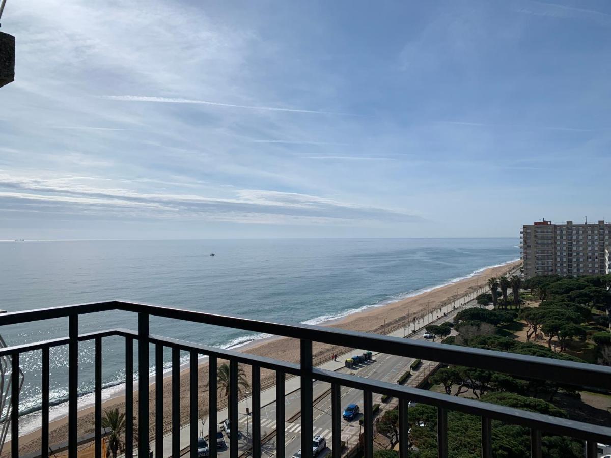 Apartamento Primera Linea De Mar Enjoy The View Blanes Exterior photo